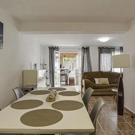 Casa Familiar Trafalgar Holiday home